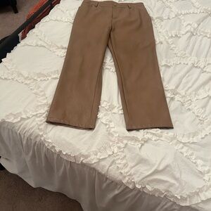 Eesome Women's Camel Ankle Pant